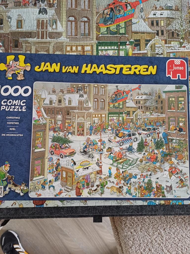 Jan van Haasteren Kerstpuzzel 1000 stukjes, Ophalen of Verzenden, 500 t/m 1500 stukjes, Zo goed als nieuw, Legpuzzel