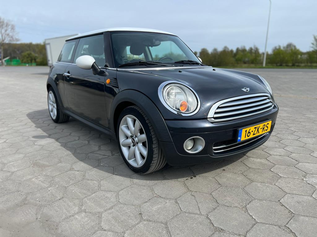 Mini 1.6 16V Cooper 2008 Zwart, Voorwielaandrijving, Stof, 4 stoelen, Origineel Nederlands