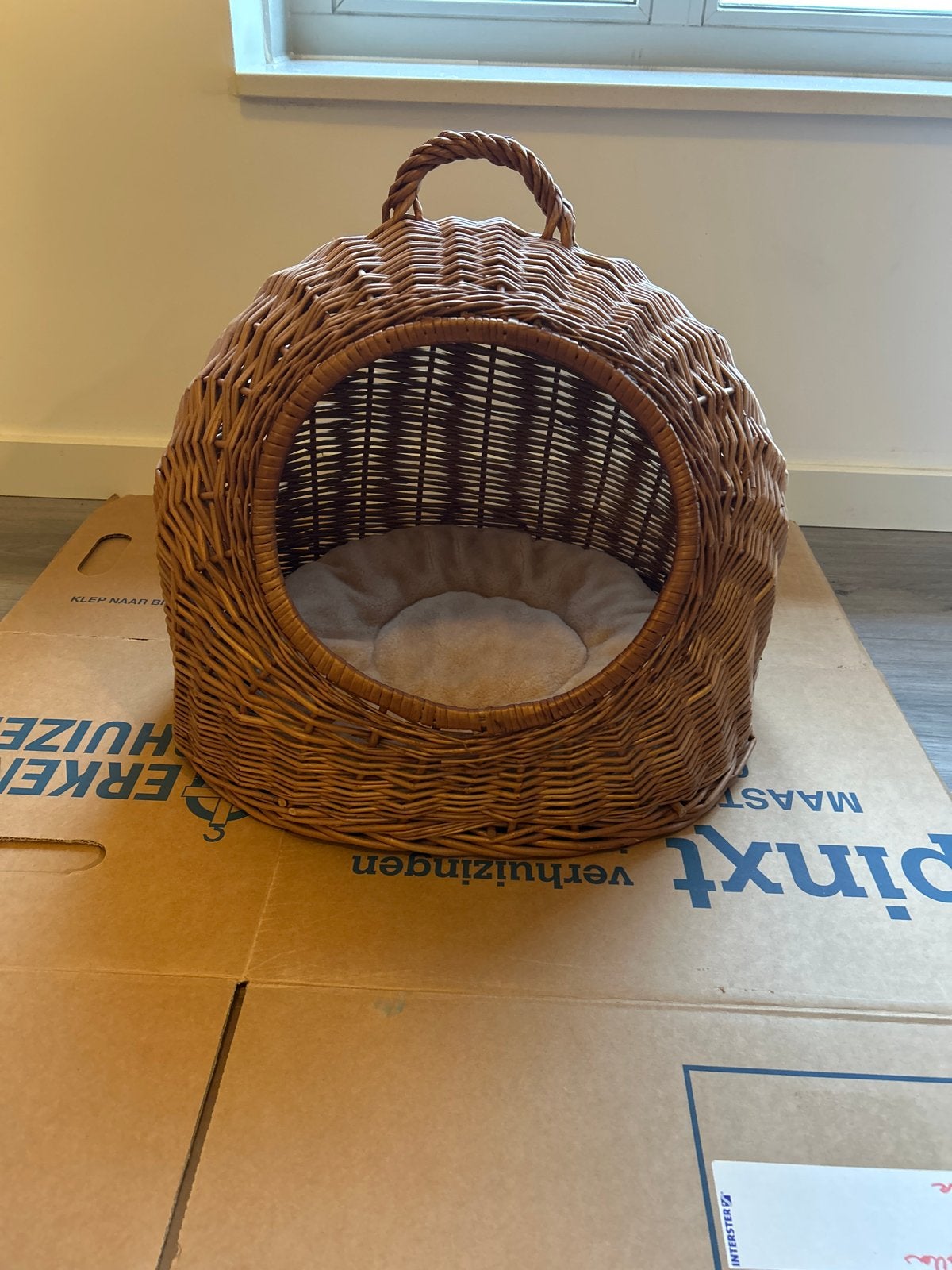 Kattenmand/ korf van Rotan, Ophalen, Zo goed als nieuw, Overige