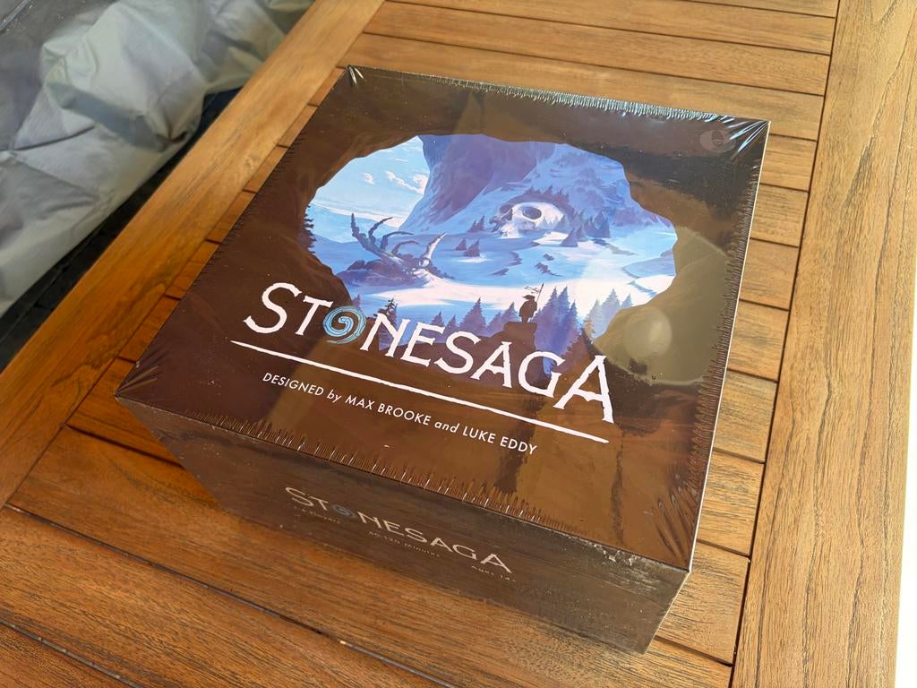 Stonesaga Bordspel Kickstarter - Nieuw in Seal, Een of twee spelers, Ophalen of Verzenden, Nieuw