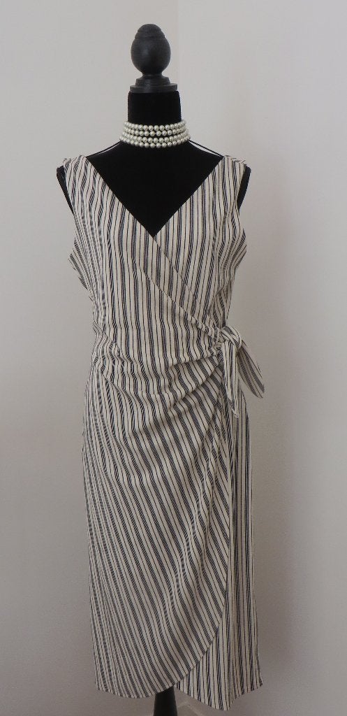 H & M I Elegante Overslagjurk I Maat 40/42 I NIEUW!, Kleding | Dames, H&M, Meerkleurig, Maat 42/44 (L), Nieuw