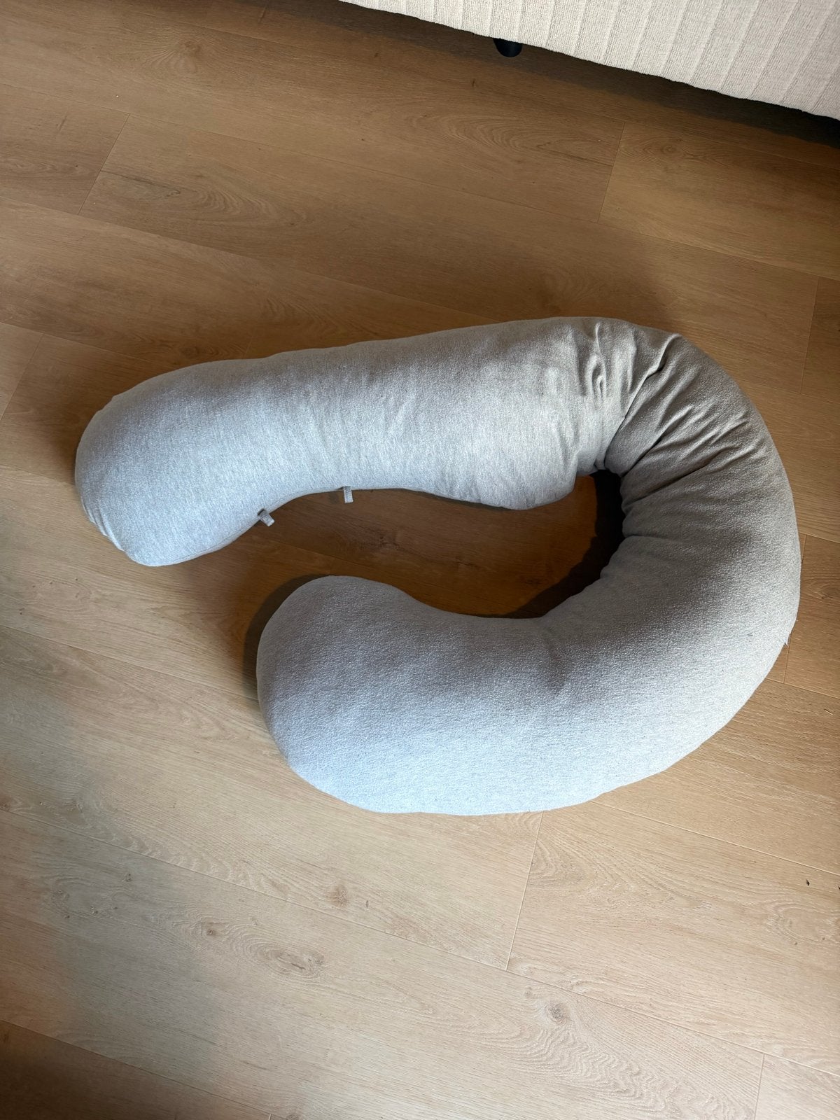 Comfortabel Zwangerschapskussen van Ella, Ophalen, Zo goed als nieuw