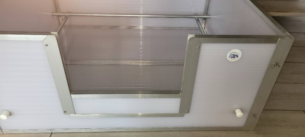 Werpkist met warmtelamp, Dieren en Toebehoren, Ophalen of Verzenden, Zo goed als nieuw