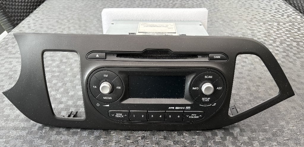 KIA PIKANTO (TA) 2011-2017 Org. Radio/CD + frame, Ophalen of Verzenden, Gebruikt, Kia