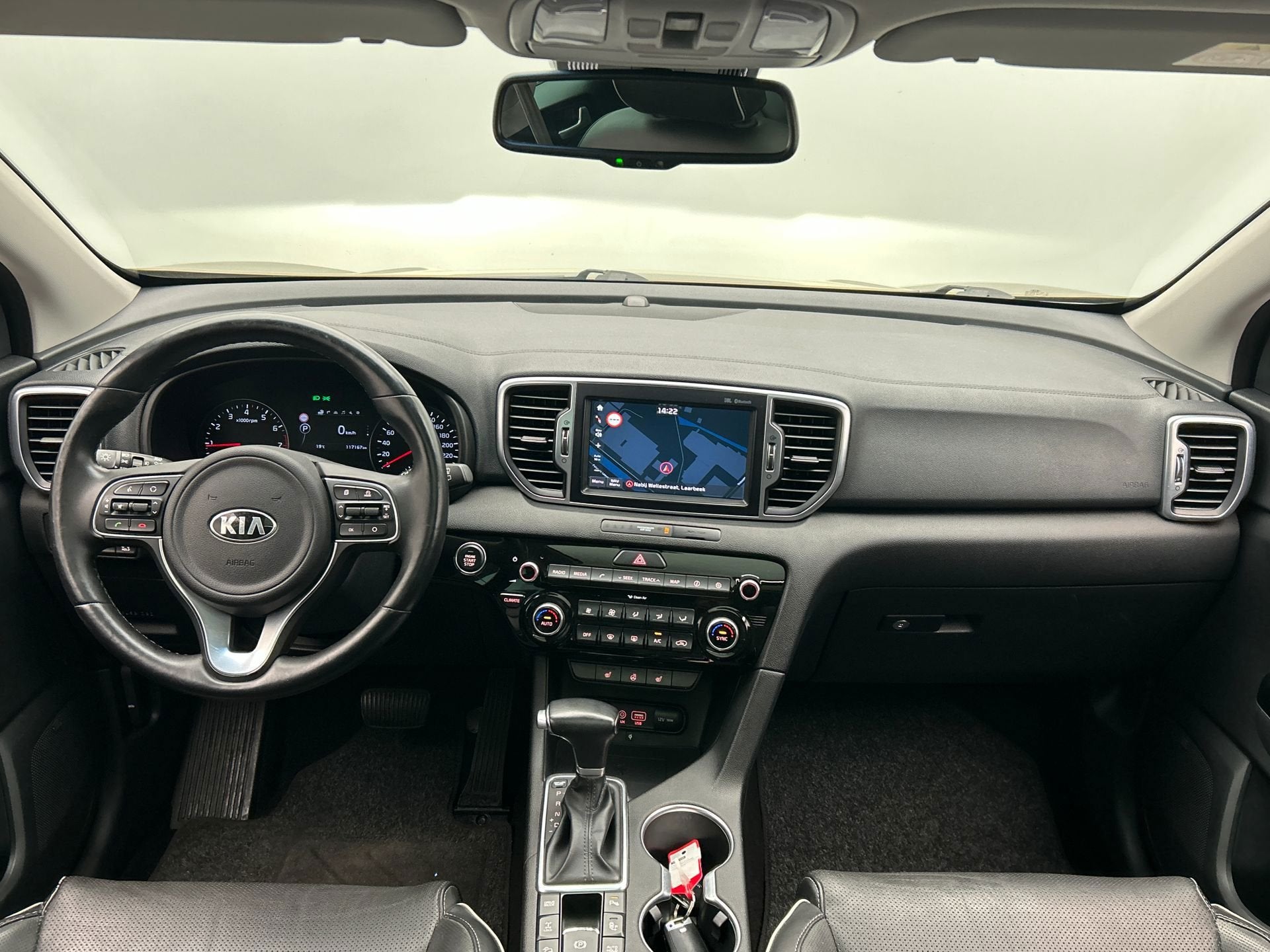 Kia Sportage 1.6 T-GDI 4WD GT-Line PlusLine | Pano/Dak | Led, Auto's, Gebruikt, 4 cilinders, Bi-Xenon koplampen, Leder