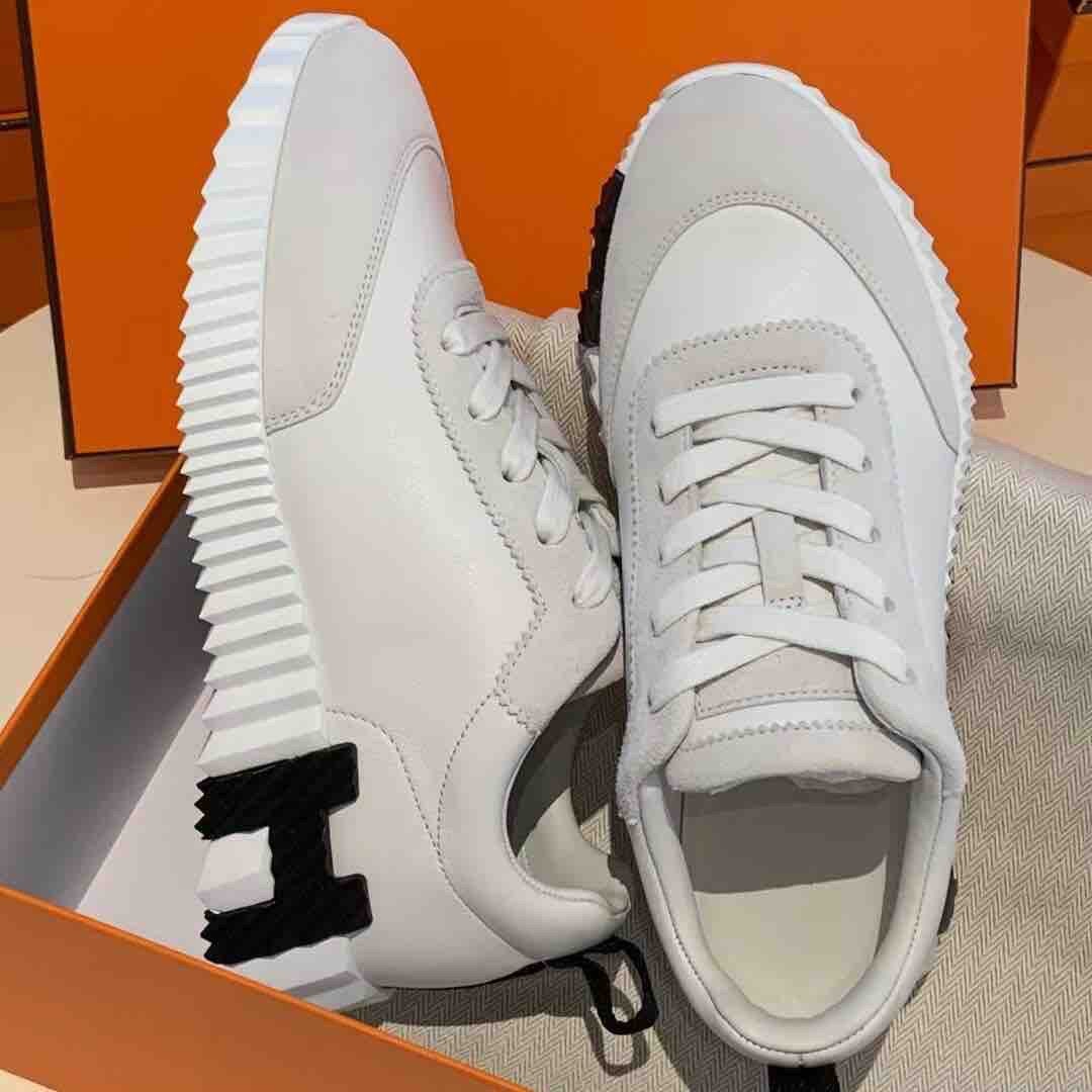 Hermes schoenen maat 42, Ophalen of Verzenden, Zo goed als nieuw, Zwart