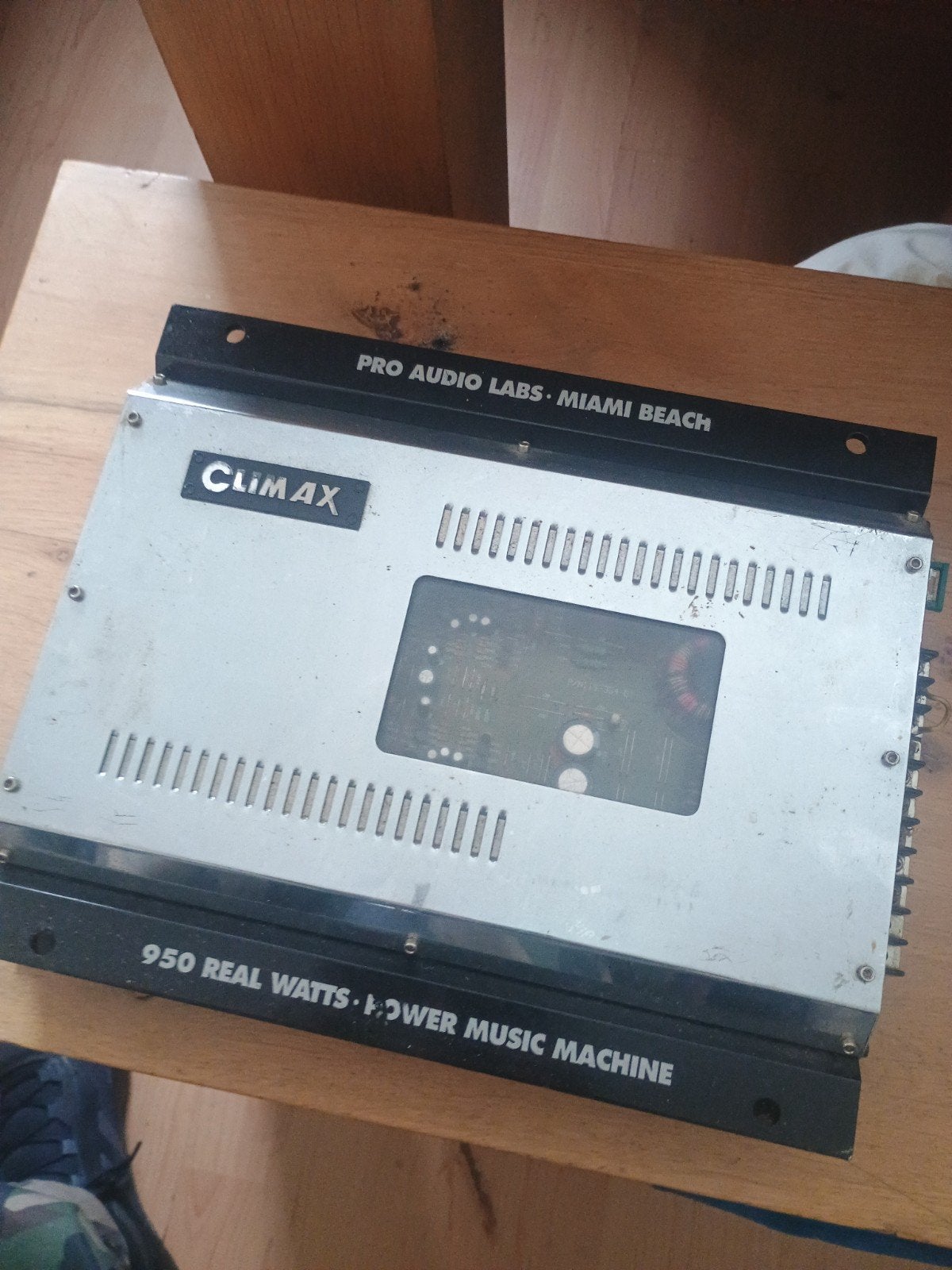 climax Pro Audio lapse Miami Beach 950 Watts auto versterker, Auto diversen, Ophalen of Verzenden