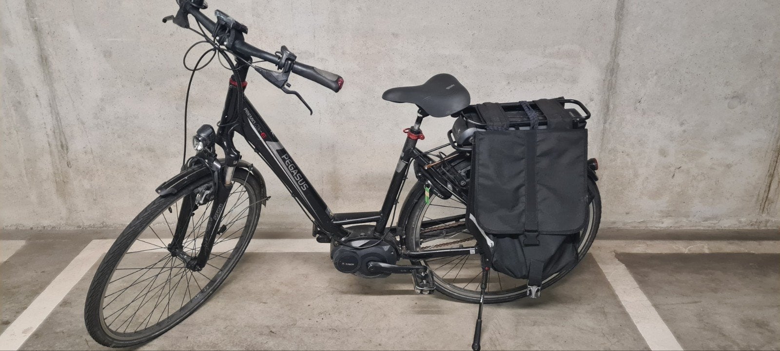 Pegasus elektrische fiets met Bosch motor en fietstassen, Ophalen of Verzenden, Gebruikt, Overige merken
