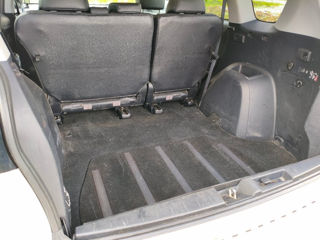 Foto 10 van Mitsubishi Outlander 2.4 125KW 4WD 2010 Wit