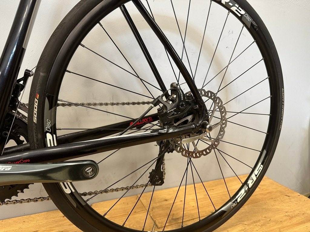 Giant Defy Aluxx met Schijfremmen, Gebruikt, Carbon, 61 tot 65 cm, Meer dan 20 versnellingen