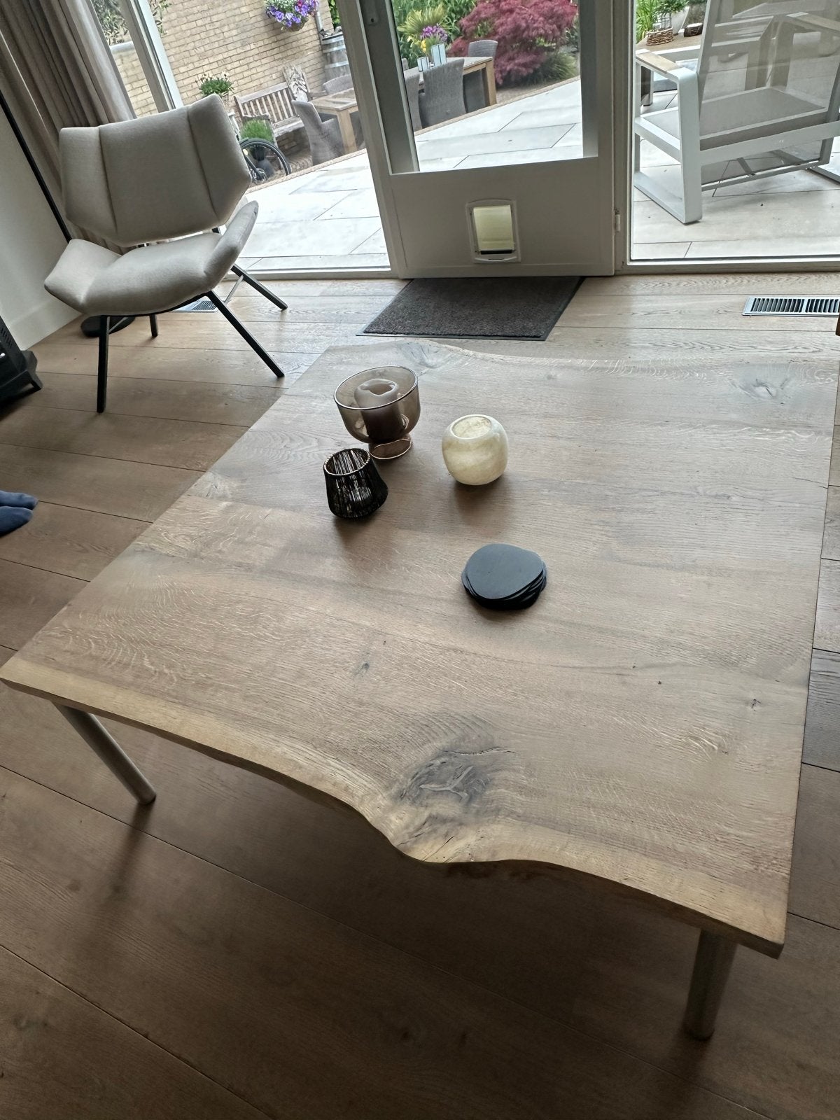 Salontafel van eikenhout met metalen poten, Ophalen, Gebruikt, 5 – 50, 100 tot 150 cm