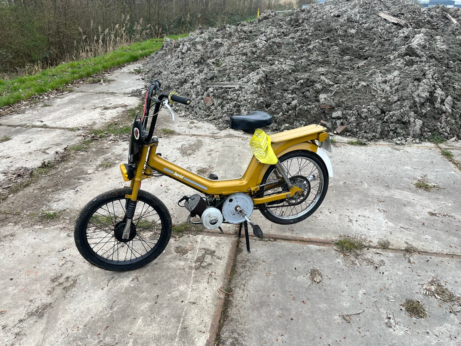 Berini Moped - Klassieke Bromfiets (Opknapper), Ophalen of Verzenden, Gebruikt