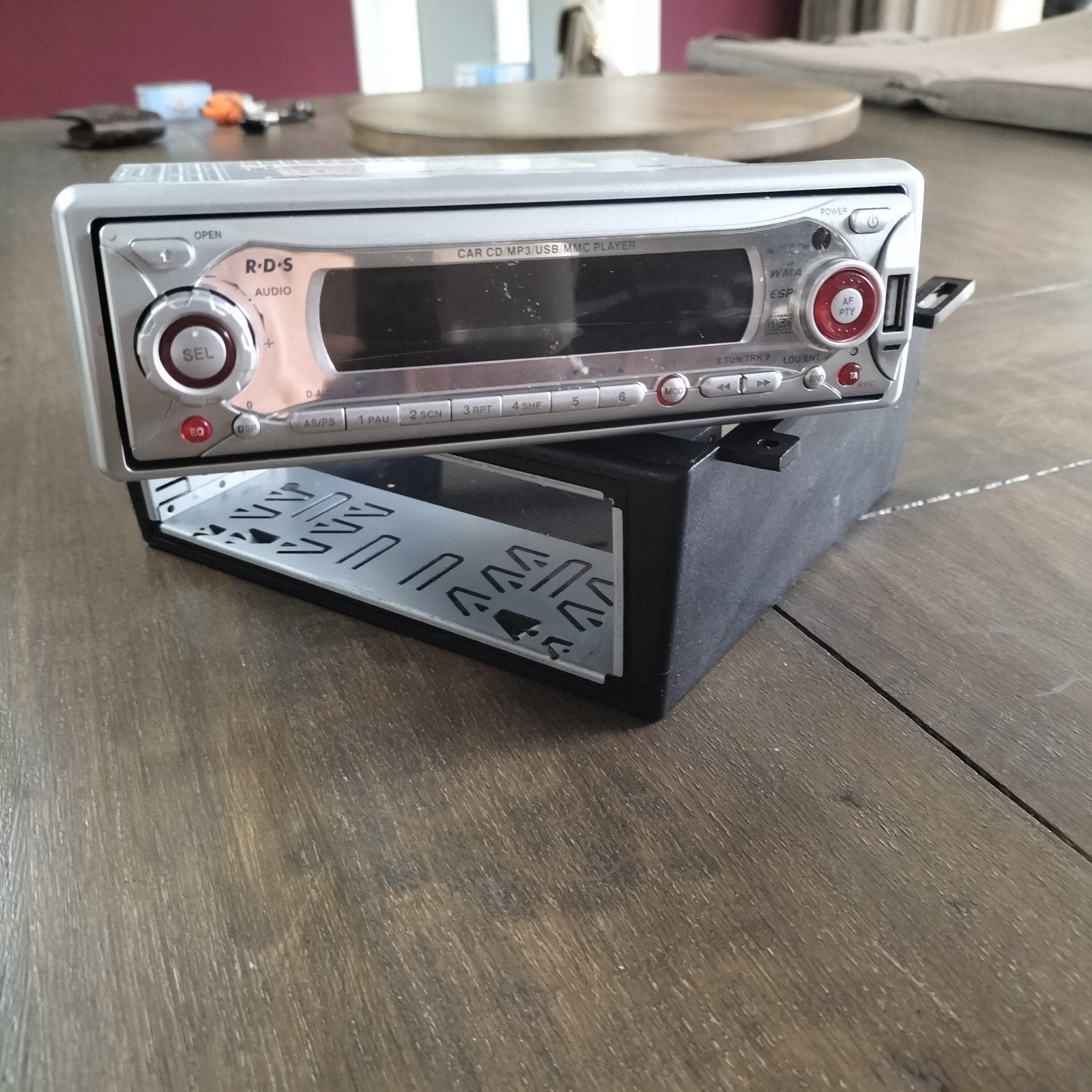 MTLogic CSR-3036U Autoradio met CD/MP3/USB-speler, Ophalen of Verzenden, Gebruikt