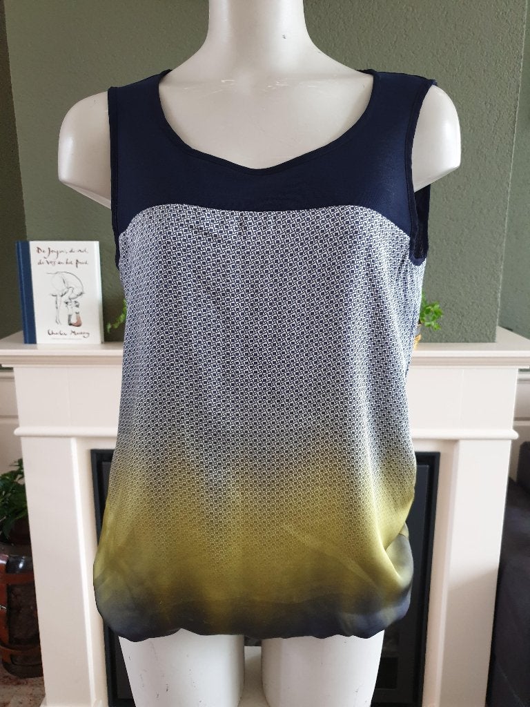 Expresso mooie blauw groene top 38 M shirt, Kleding | Dames, Maat 38/40 (M), Zo goed als nieuw, Zonder mouw, Verzenden