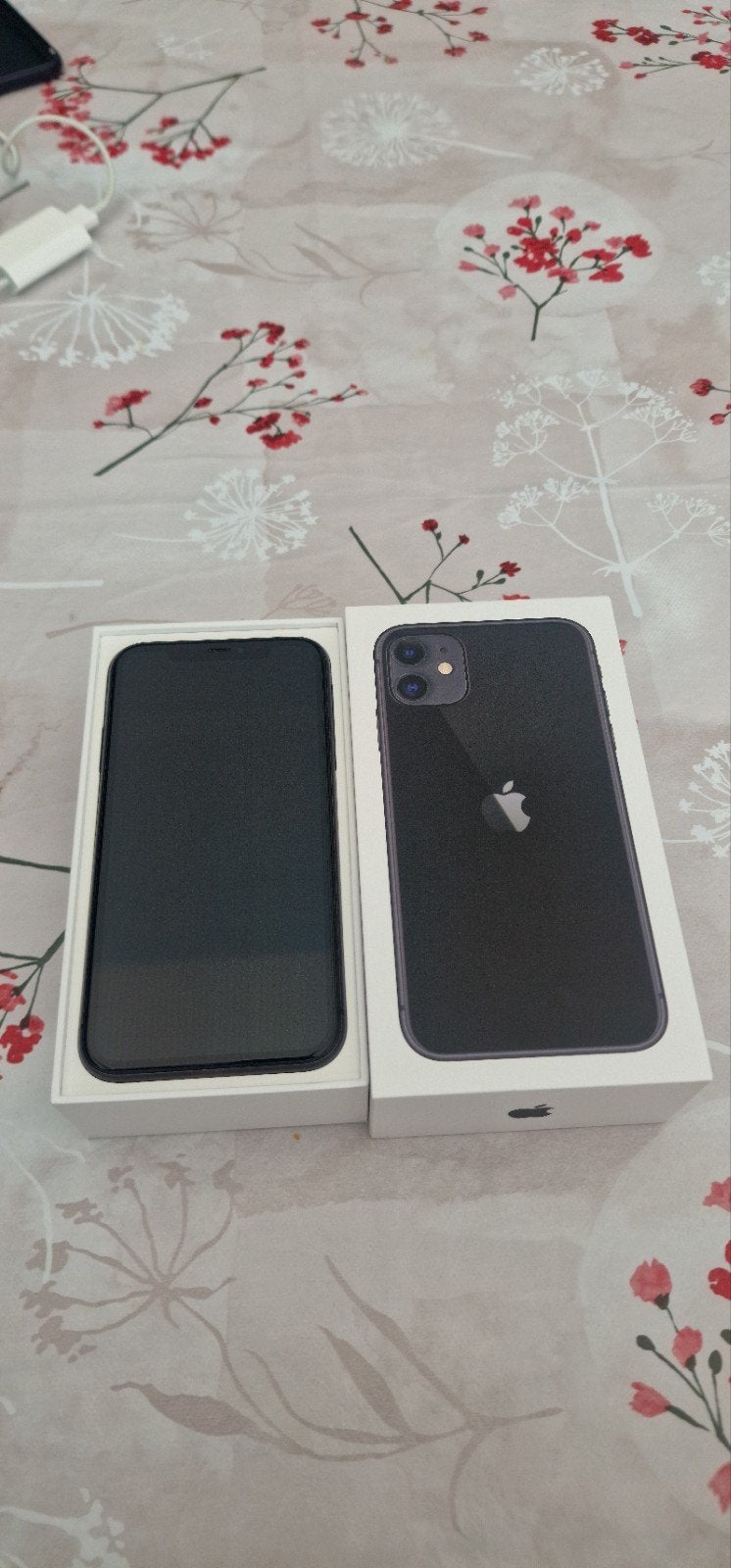 iPhone 11 64GB - Goede staat, batterij 79%, Telecommunicatie, Mobiele telefoons | Apple iPhone, Gebruikt, Zwart, 64 GB, Zonder simlock