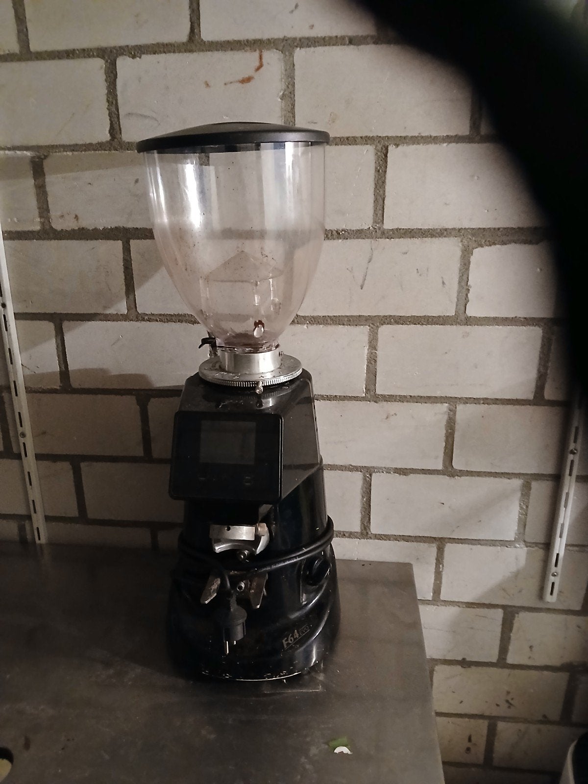 Professionele koffiemolen - F64, Witgoed en Apparatuur, Ophalen of Verzenden, Gebruikt, Overige modellen, Koffiebonen