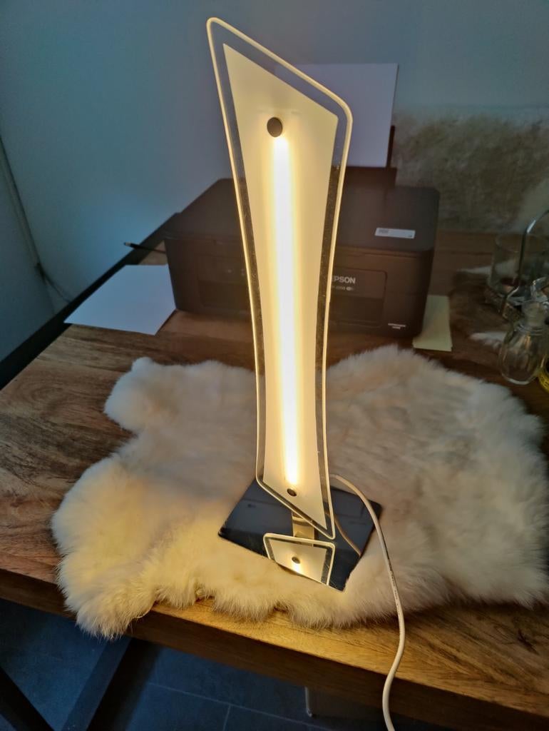 Moderne design tafellamp - livarno, Modern design, 50 tot 75 cm, Ophalen of Verzenden, Zo goed als nieuw