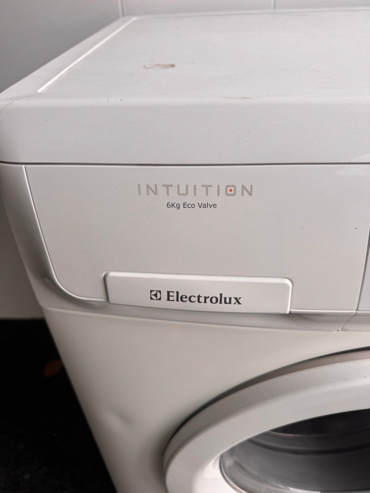 ELECTROLUX 1400 INTUITION 6 KG met 3 mnd garantie, 1200 tot 1600 toeren, N, 4 tot 6 kg, Energieklasse A of zuiniger