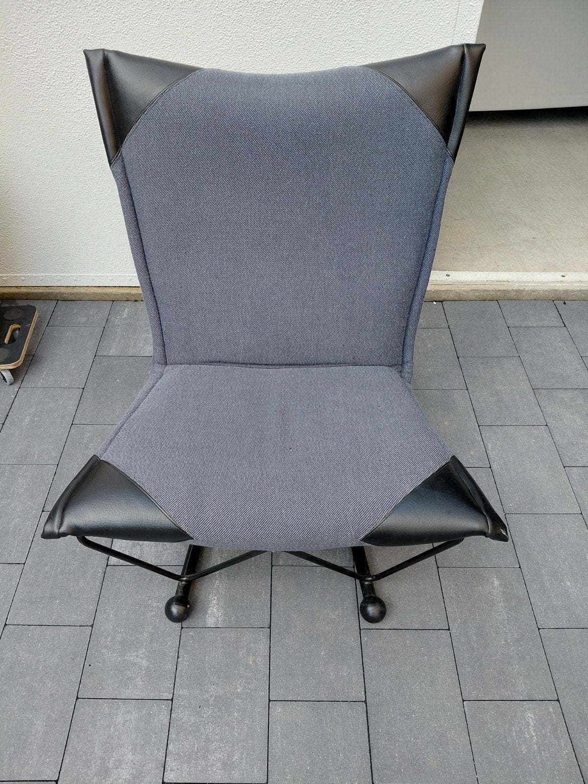 Design vintage fauteuil Flyer - Grijs met zwart leer, Ophalen, Modern design, Zo goed als nieuw, Leer