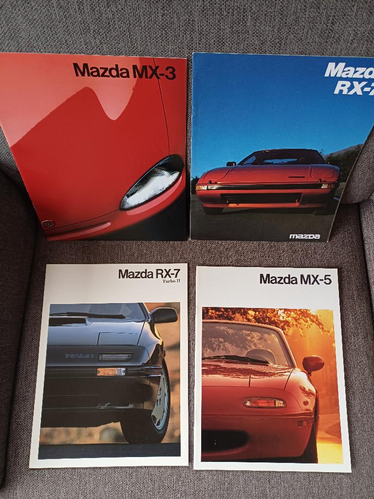 Mazda, Boeken, Mazda, Ophalen of Verzenden, Zo goed als nieuw, Mazda