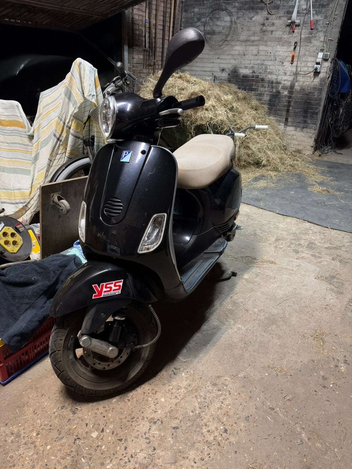 Vespa lx, Ophalen, Zo goed als nieuw, Benzine, Vespa LX