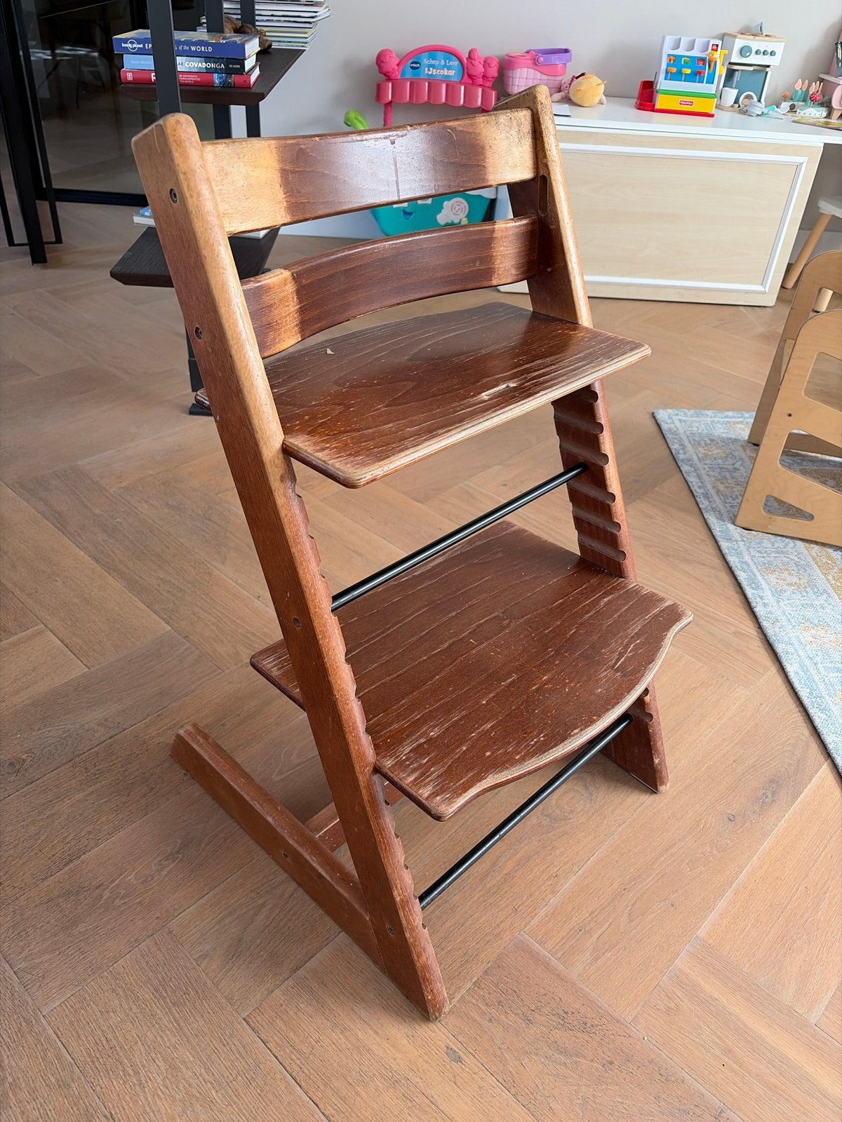 Stokke Meegroeistoel - houtskleur, Ophalen, Gebruikt, Meegroeistoel