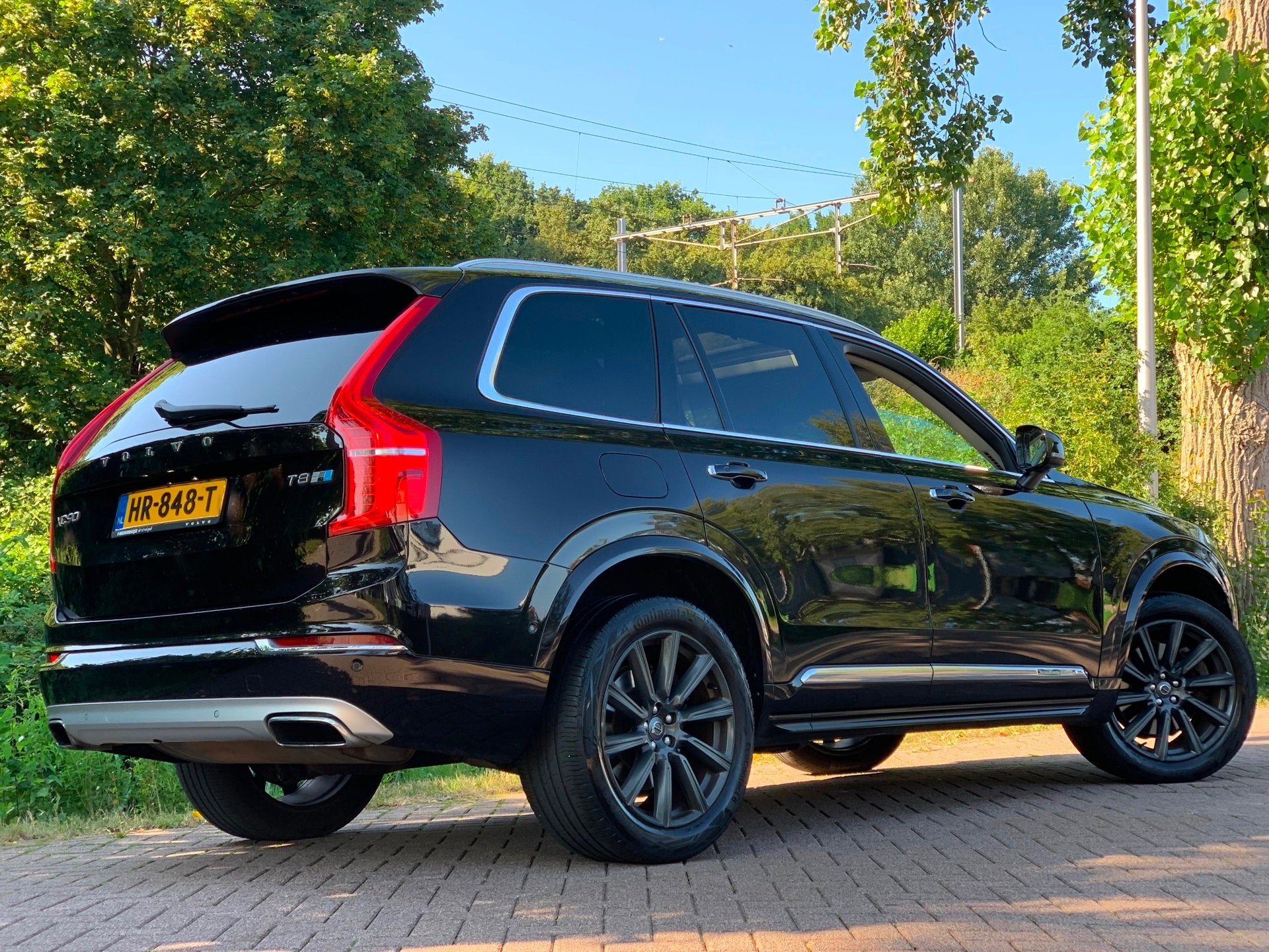 Volvo XC90 2.0 T8 Twin Engine AWD Inscription 7 PER PANO HUD, Auto's, Volvo, Gebruikt, 1969 cc, 7 stoelen, Zwart