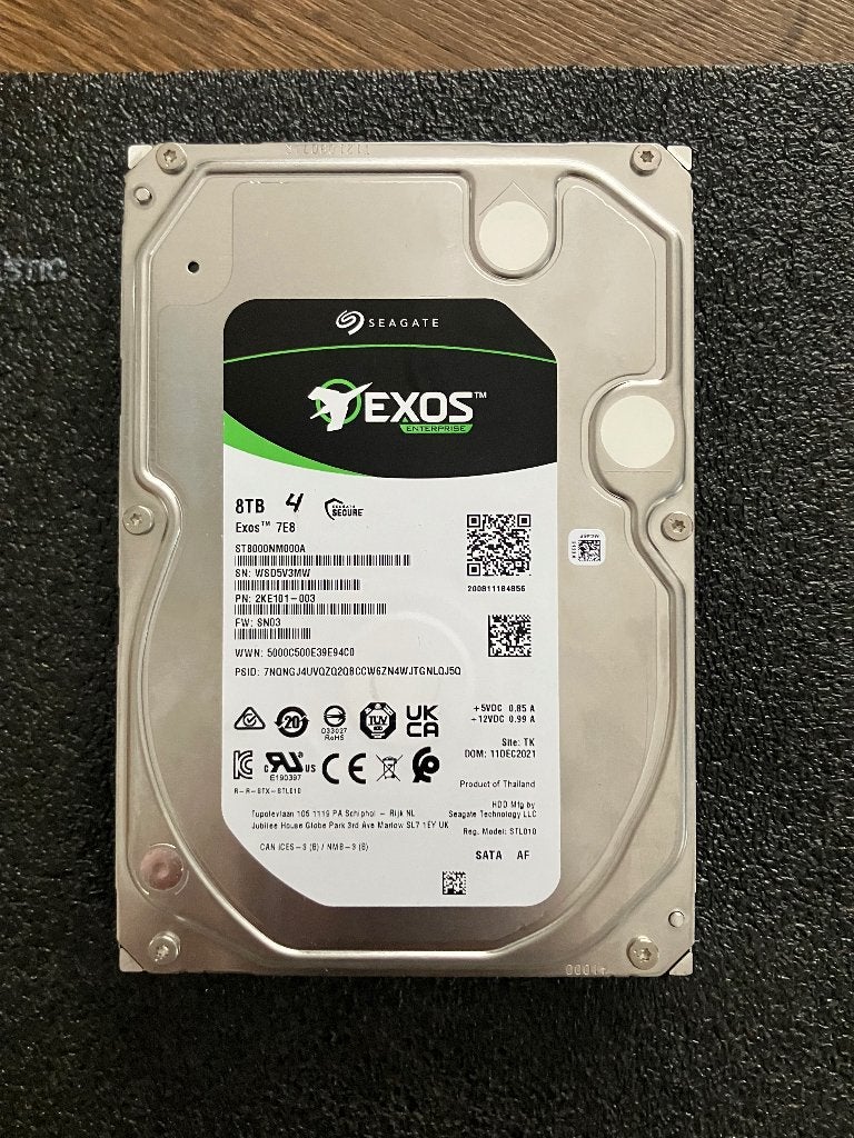 Seagate Exos 7E8 8TB SATA Enterprise HDD (ST8000NM000A), Computers en Software, Harde schijven, Intern, HDD, 8TB, Ophalen of Verzenden
