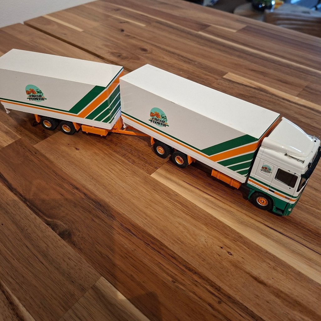 HENK VIS BV  FRESH FLOWER 95 XF DAF & WIPKAR KOELER CBN ., Verzenden, Zo goed als nieuw, Bus of Vrachtwagen, Tekno
