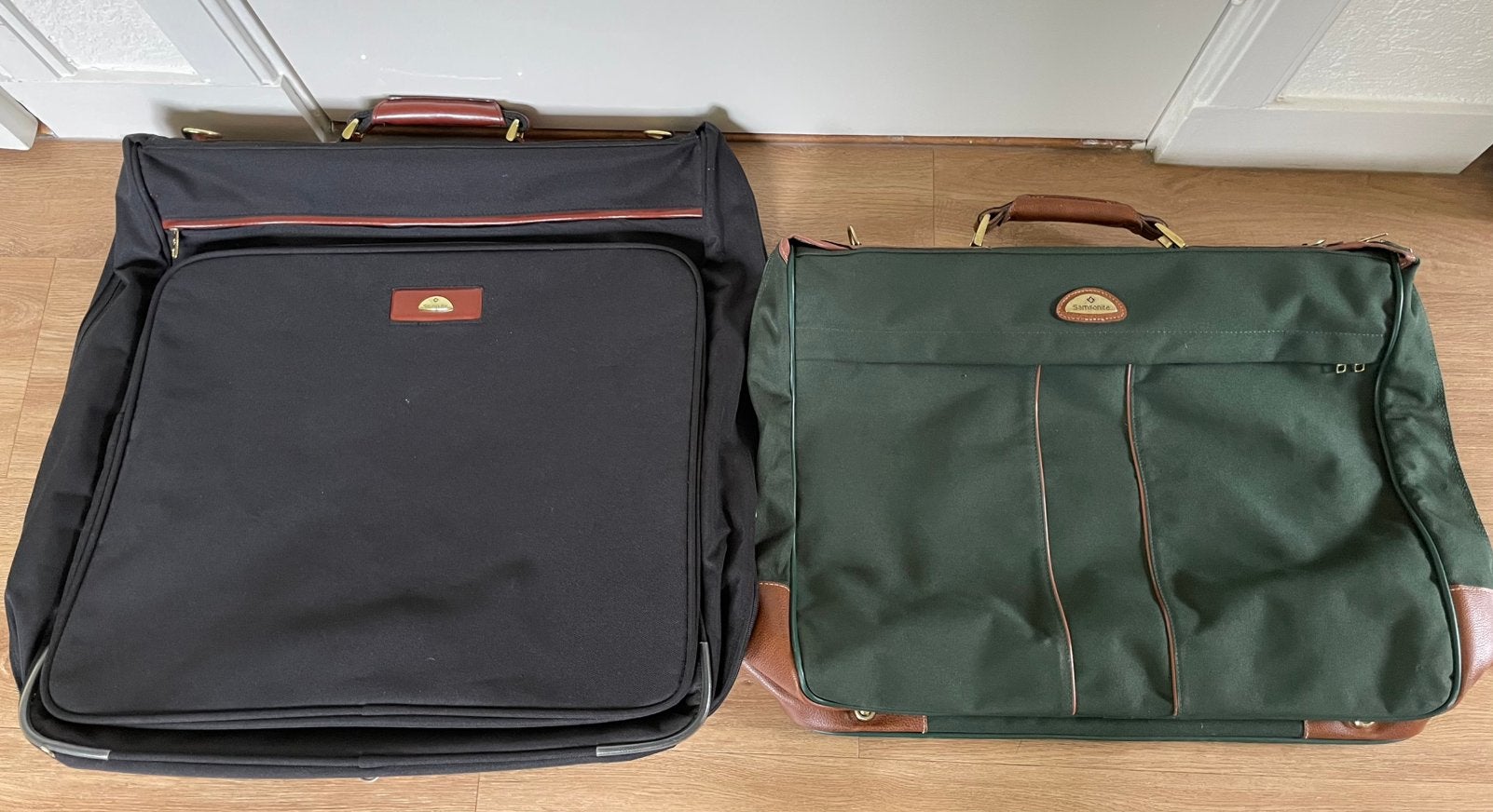 Koffer voor pakken / kleding, Ophalen, 40 tot 60 cm, 30 cm of meer, Zwart