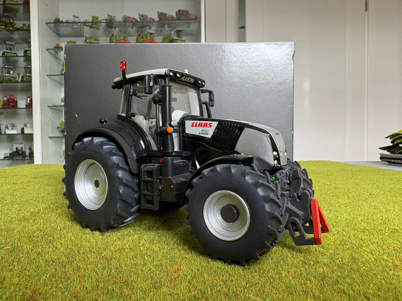Claas axion black edition siku, Ophalen of Verzenden, Zo goed als nieuw, Tractor of Landbouw, SIKU