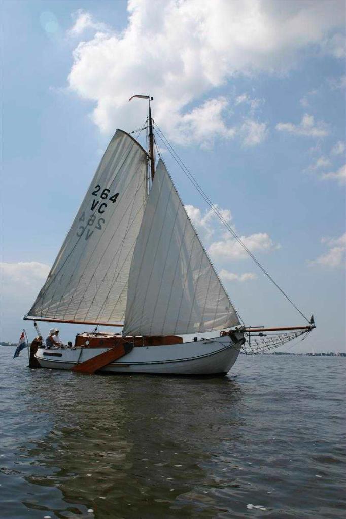 Vollenhovense Bol " Vrouwe Carolina ", Ophalen, Gebruikt, Staal, Diesel