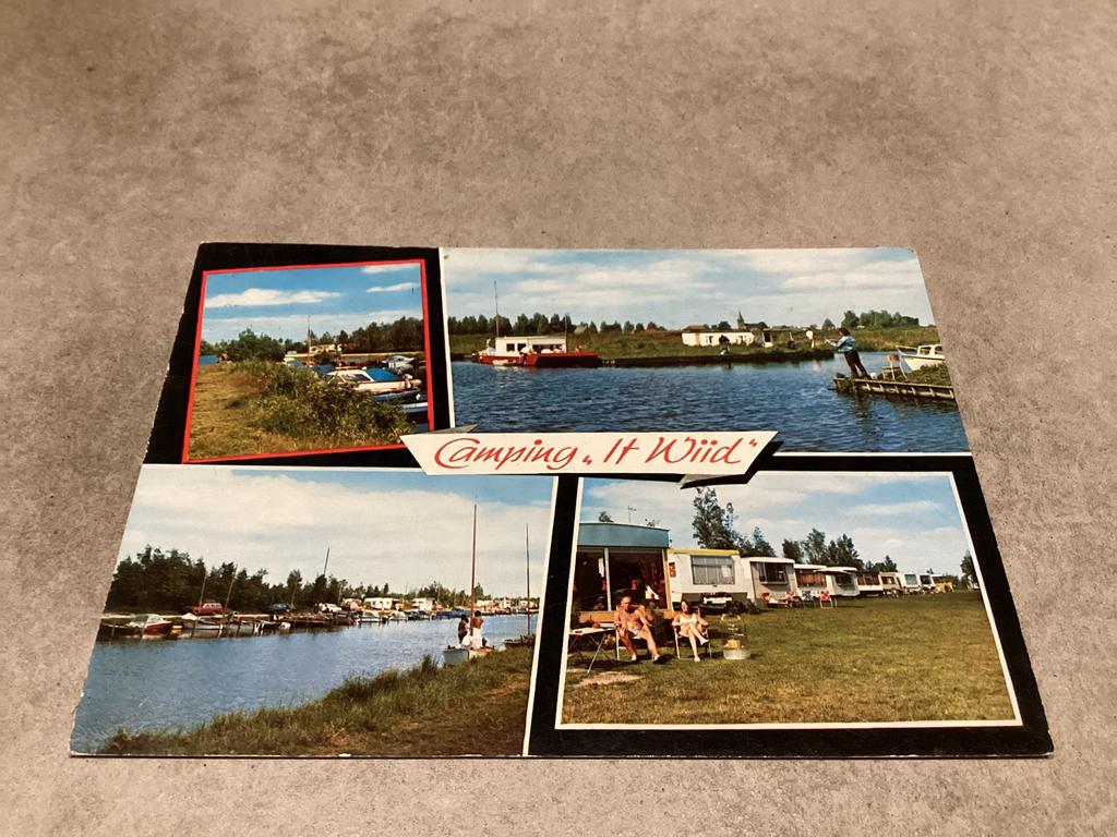 Eernewoude.      Camping ,, It Wiid”, Ophalen of Verzenden
