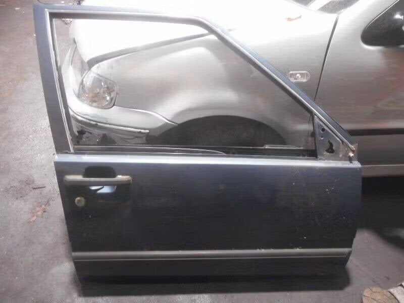 PORTIER RECHTS VOOR Volvo 740 Estate (01-1985/12-1992), Auto-onderdelen, Gebruikt, Deur, Info@volvocars.com, Ophalen of Verzenden