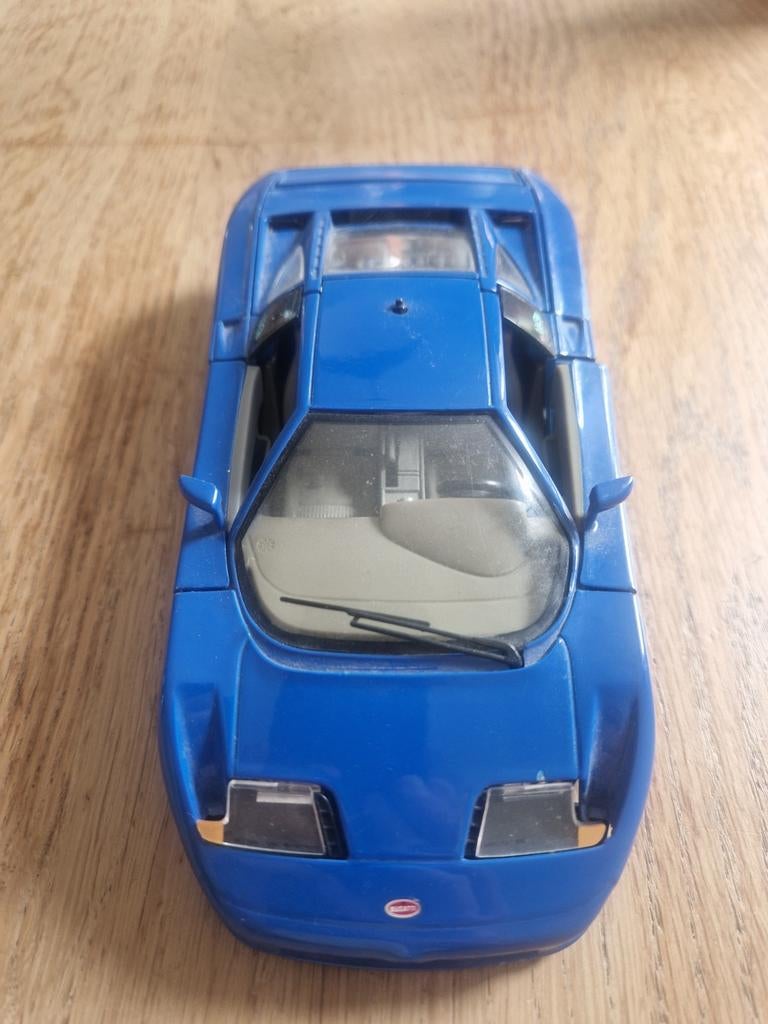 Blauwe Modelauto Bugatti 1991, 1/24., Ophalen of Verzenden, Zo goed als nieuw, Auto, Bburago
