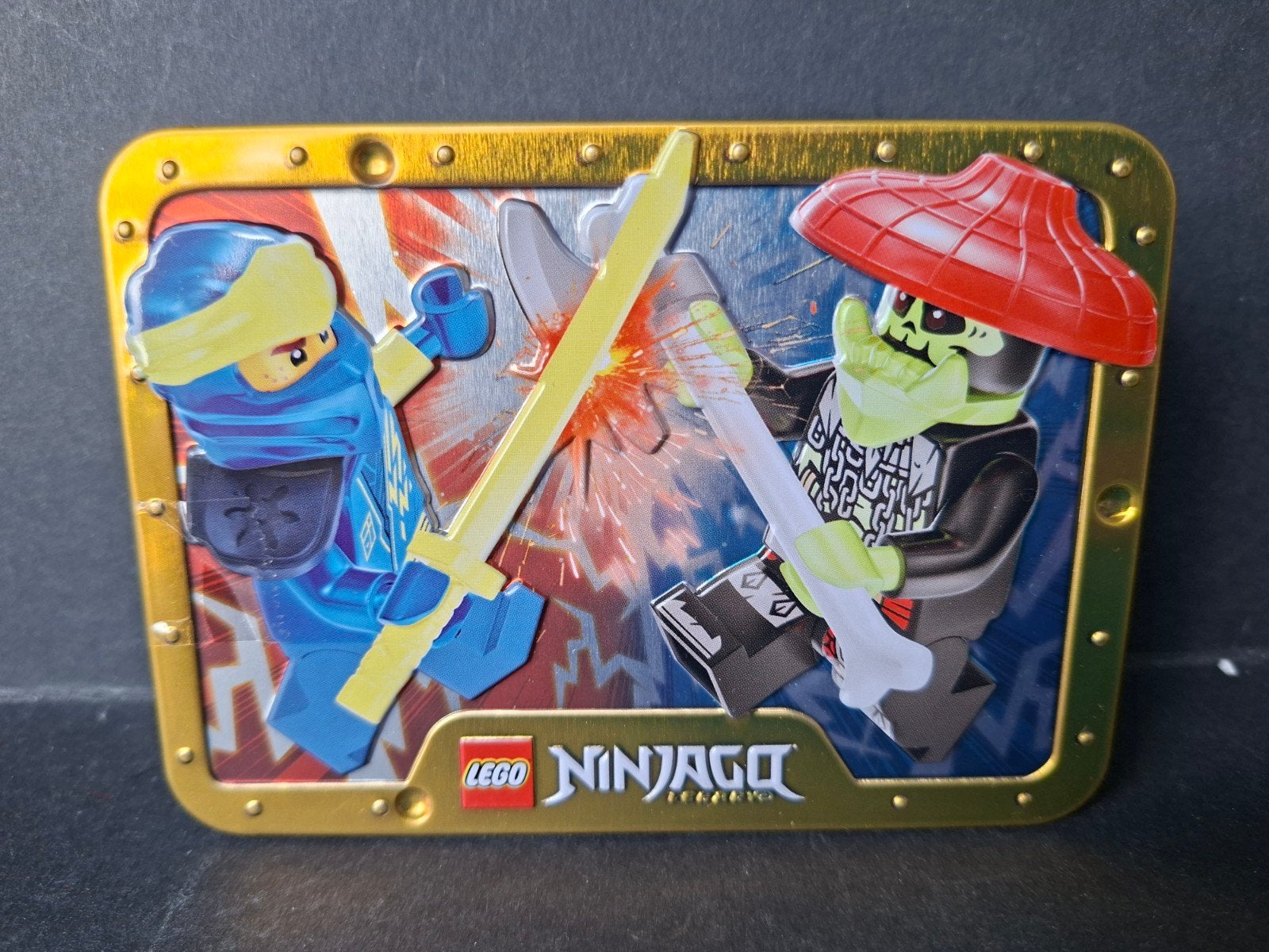 Lego Ninjago Legacy Limited Edition Box minifig Jay vs Bone, Lego, Nieuw, Ophalen of Verzenden, Minifiguur