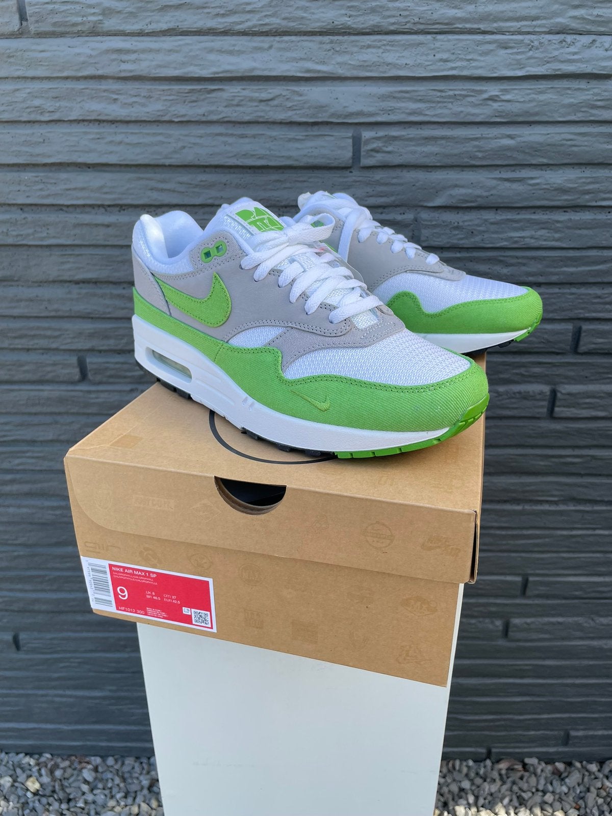 Nike Air Max 1 SP Patta Chlorophyll Sz 9 / maat 42,5, Ophalen, Overige kleuren, Nieuw, Sneakers of Gympen