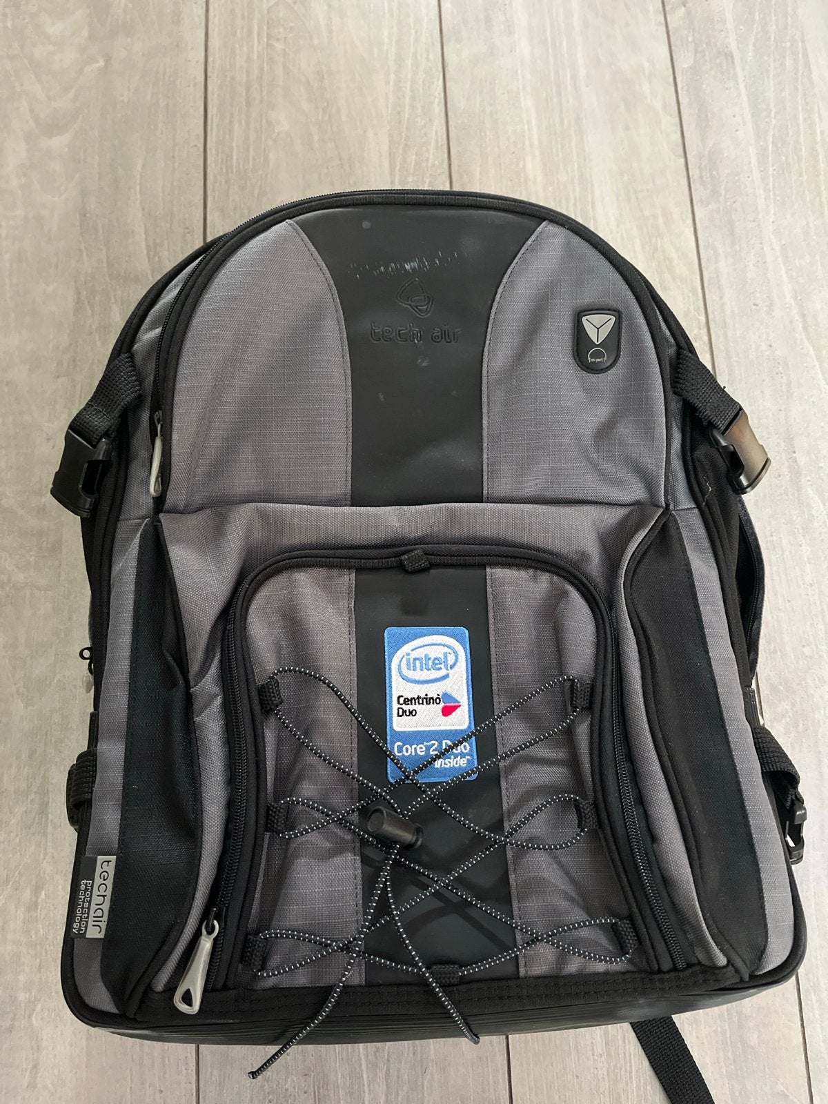 Laptop rugtas met grote beschermingsvakken - Intel, Gebruikt, 25 tot 40 cm, Ophalen, Overige merken