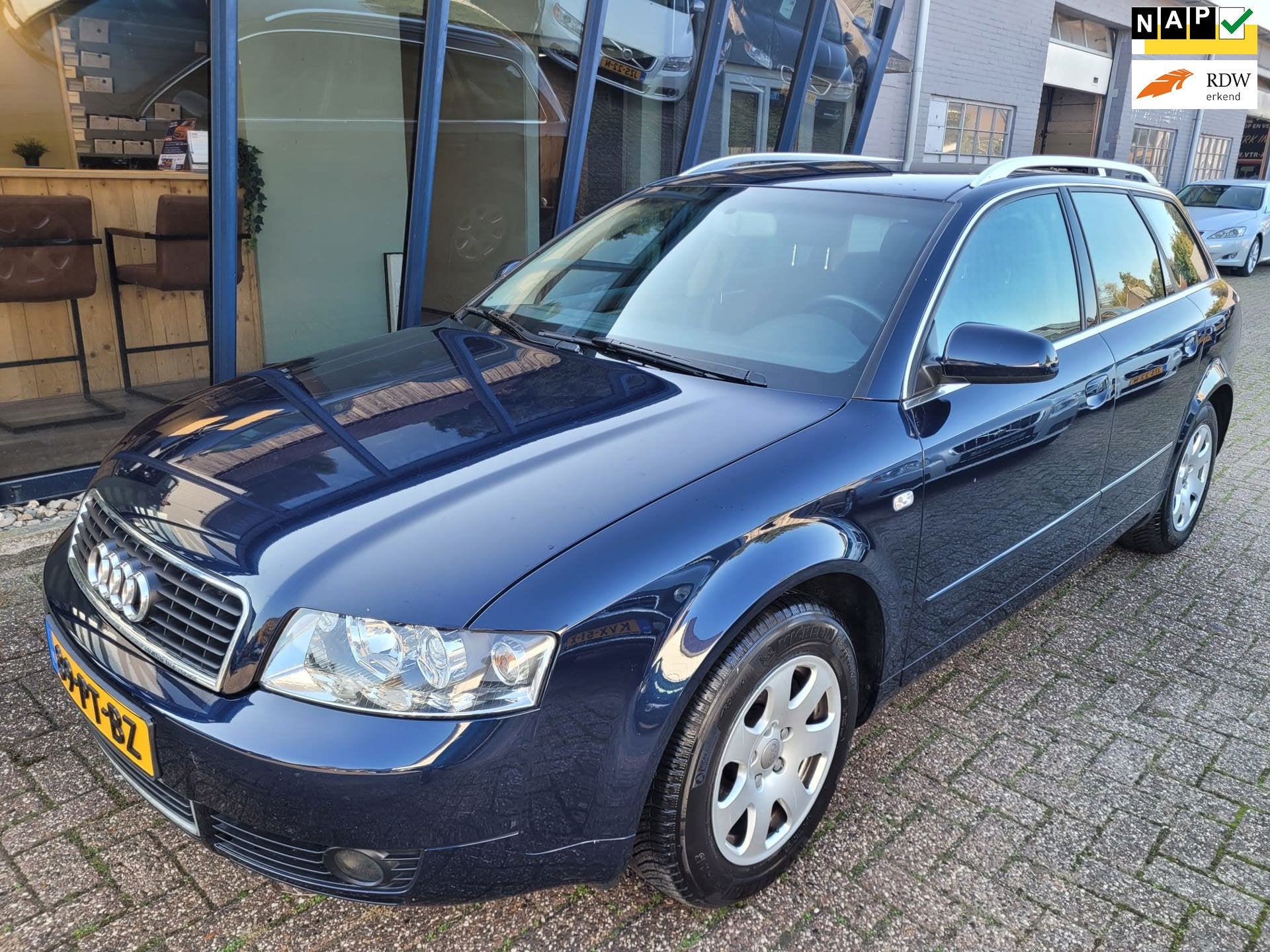 Audi A4 Avant 2.0 Pro Line Youngtimer, Auto's, Voorwielaandrijving, Dealer onderhouden, Stof, Gebruikt