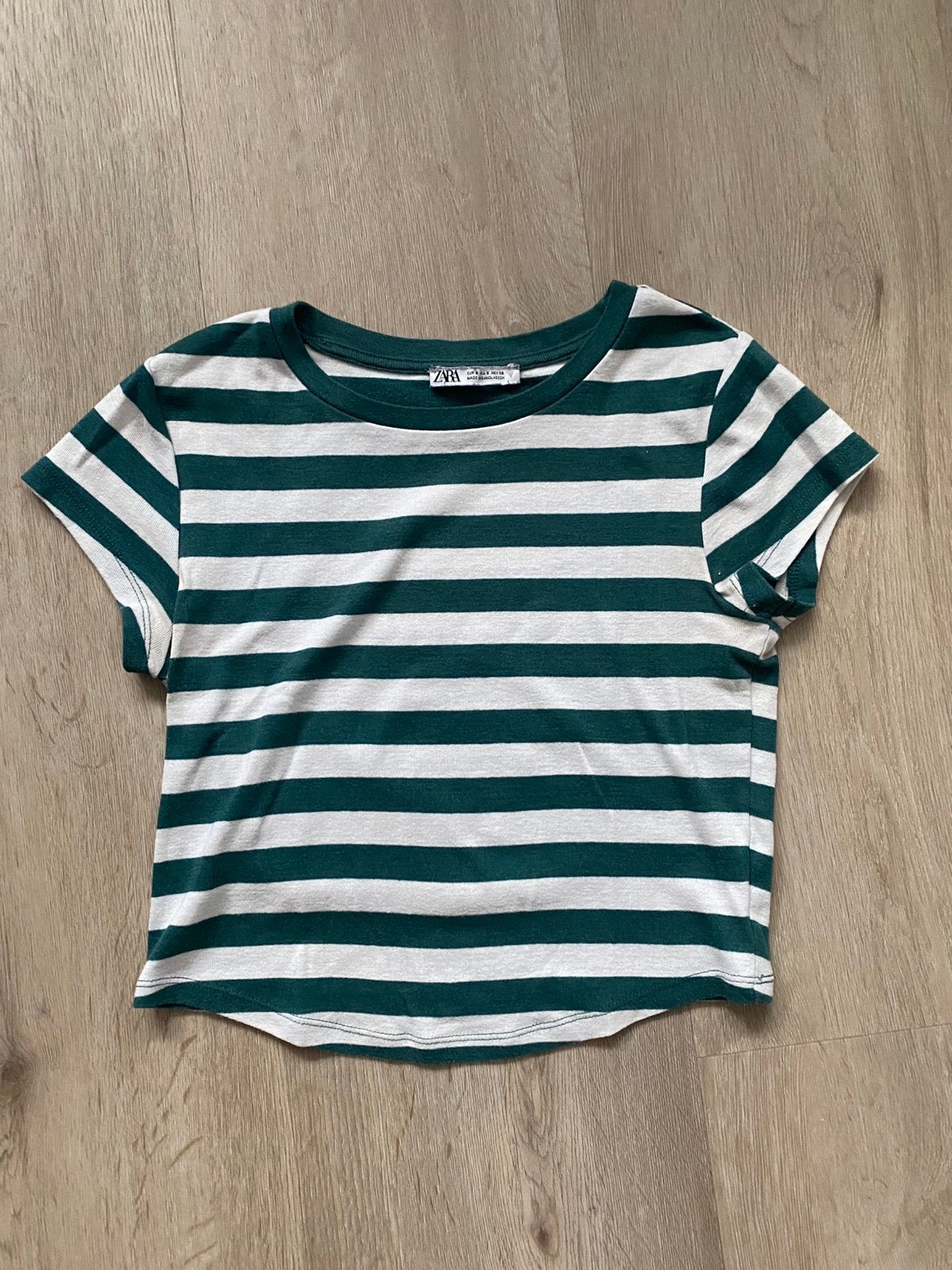 Leuk gestreept shirt groen/wit van Zara maat S, Ophalen of Verzenden, Korte mouw, Maat 36 (S), Gedragen