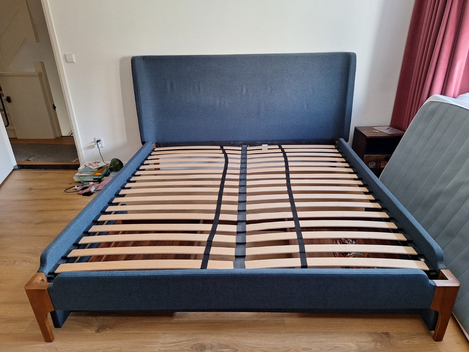 Blauw stoffen bed met lades, Ophalen, Gebruikt, Blauw, Tweepersoons