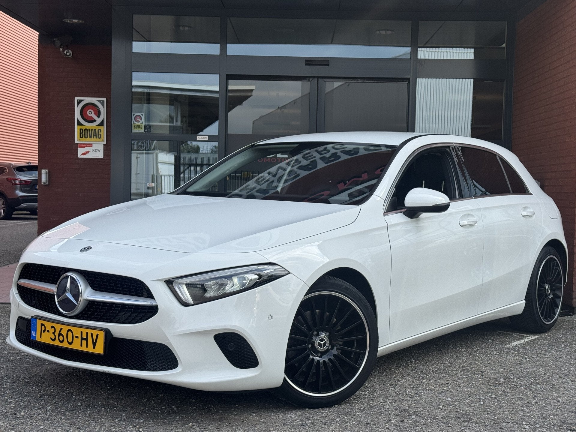 Mercedes-Benz A-Klasse 200 Premium // FULL LED // MEMORY SEA, Automatische klimaatregeling, Gebruikt, 4 cilinders, Leder en Stof