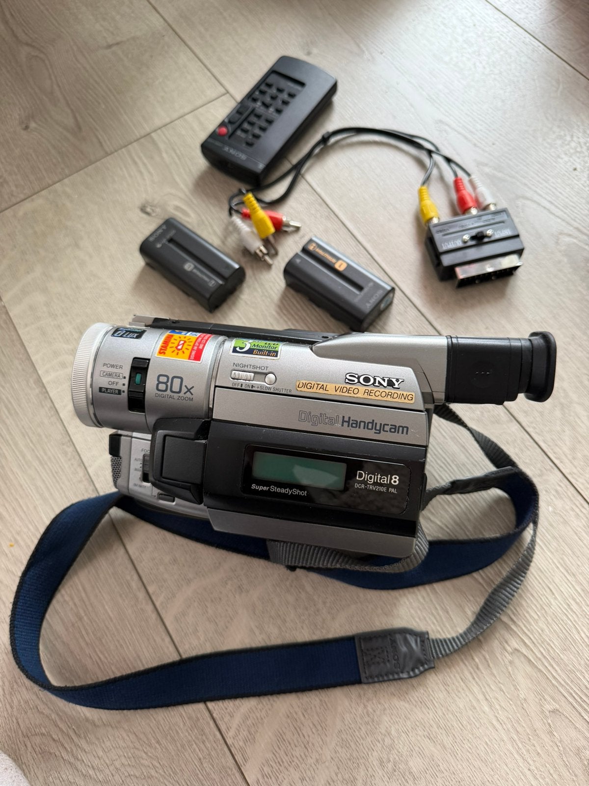 Sony DCR—TRV210E, Gebruikt, 20x of meer, Overige soorten, Ophalen of Verzenden