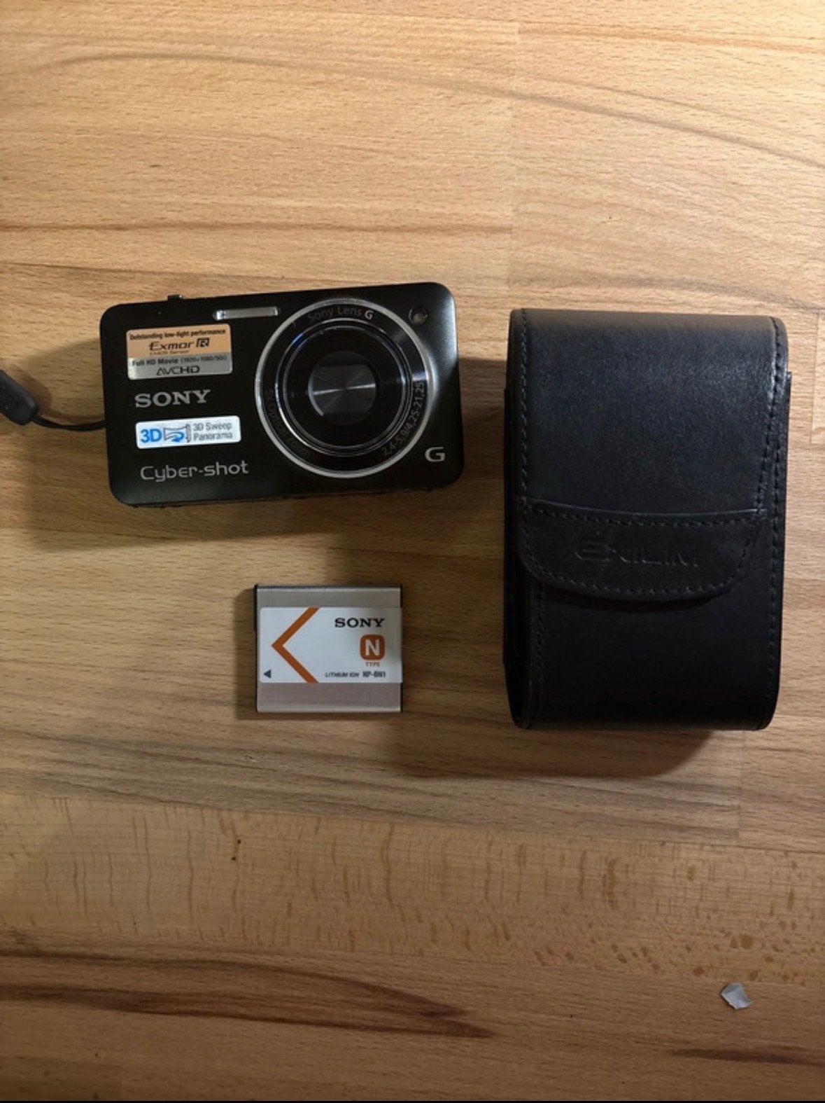 Sony Cybershot DSC WX5 Digitale Camera met Accessoires, Gebruikt, Oplader, Ophalen of Verzenden, Compactcamera