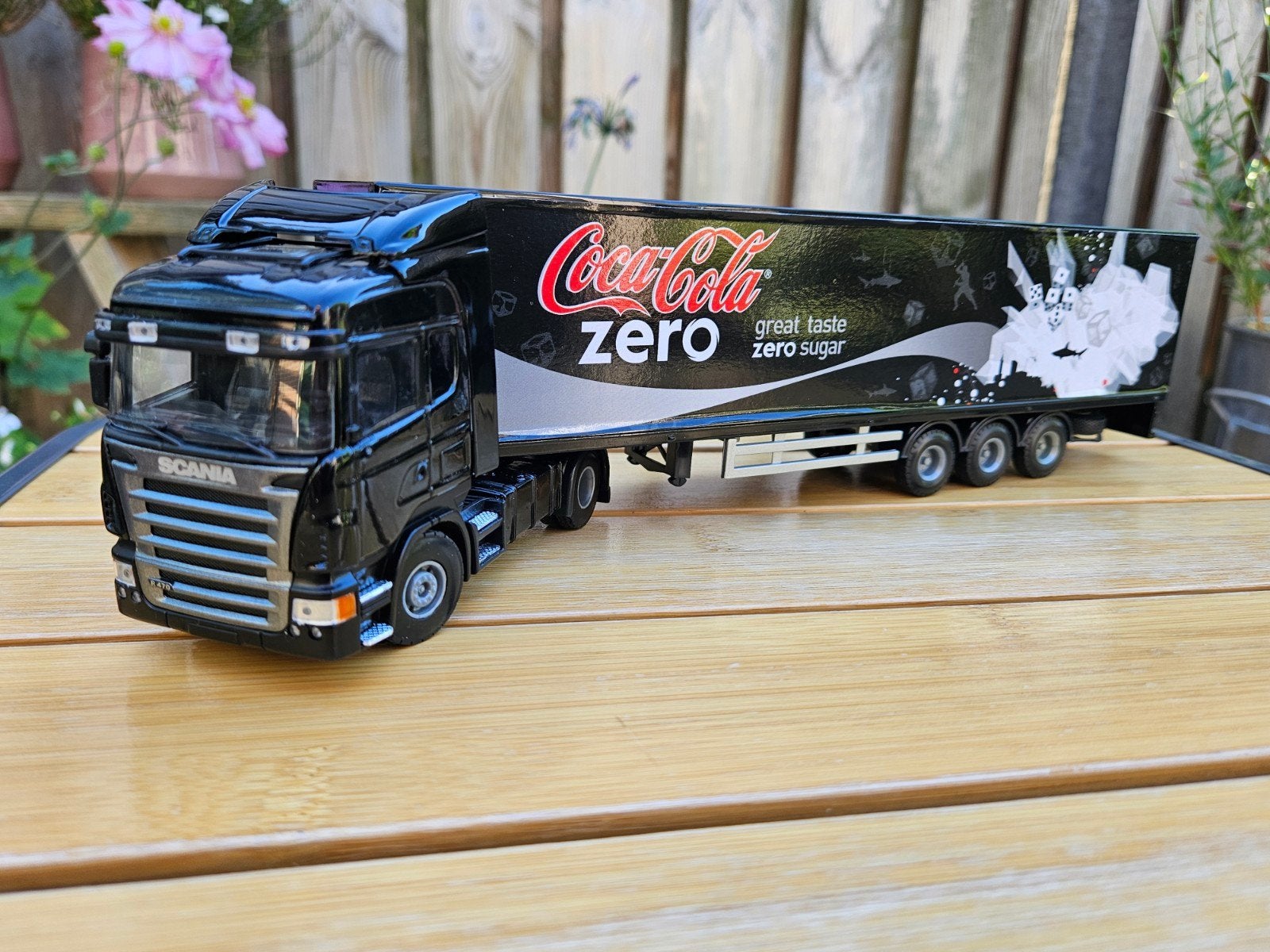 Lioncar Scania R-serie Coca Cola zero trailer, Hobby en Vrije tijd, Ophalen of Verzenden, Zo goed als nieuw, Bus of Vrachtwagen