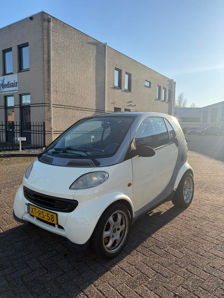 Smart Fortwo Brabus | Automaat | Nieuwe Motor | Garantie !, Automaat, 54 pk, 18 €/maand, Wit