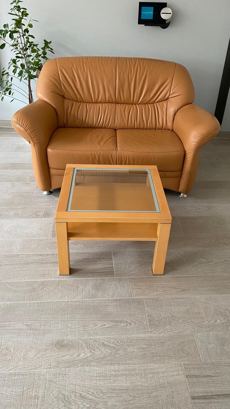 Mooie lederen bank nappa leer met gratis salontafel, Huis en Inrichting, Ophalen, Minder dan 75 cm, Tweepersoons, Leer