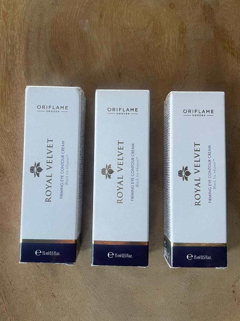 Royal Velvet oogcreme nieuw, Ophalen of Verzenden, Nieuw, Ogen