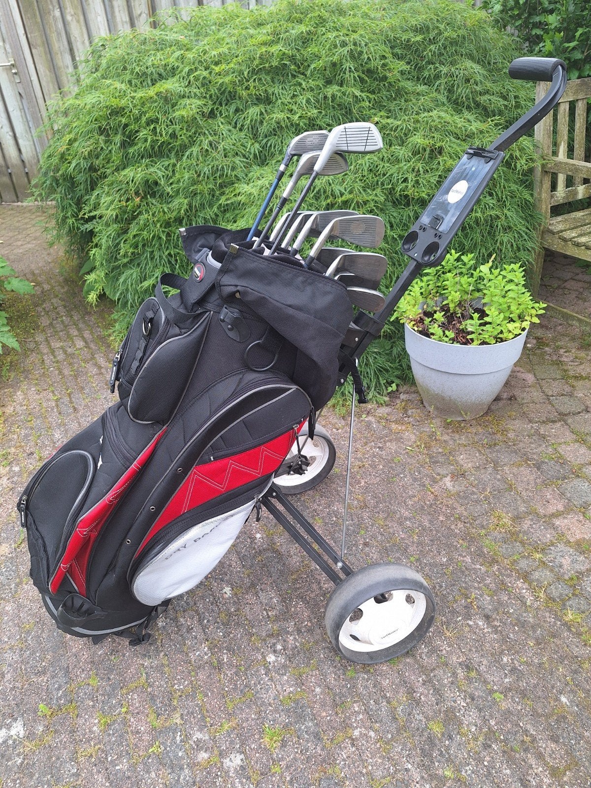 Apron dames golfset compleet met golftrolley., Sport en Fitness, Golf, Ophalen, Gebruikt, Set