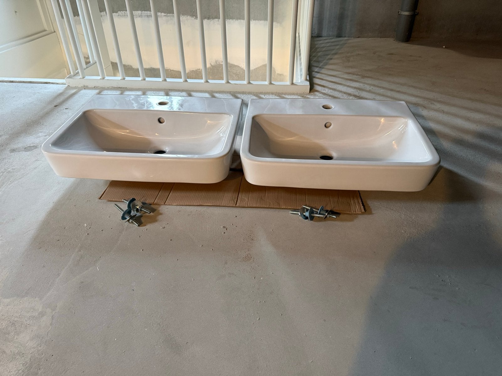 Villeroy & Boch O.Novo wastafels 60x46cm met sifons, Ophalen, Nieuw, Wastafel